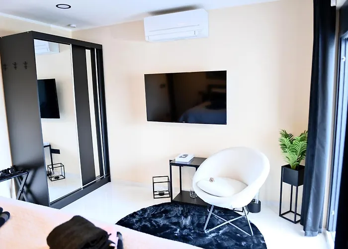 Apartment La Madia- Opric