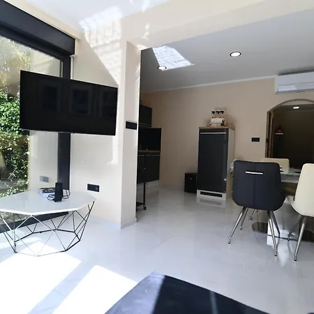 La Madia- Apartament Opric